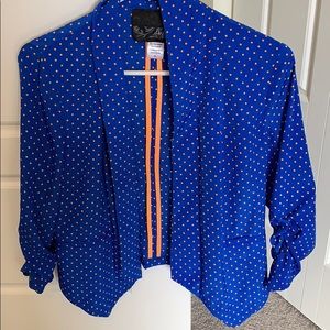 Buckle lightweight blazer